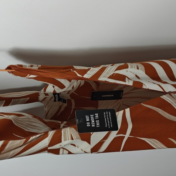 EXPRESS Halter Maxi Dress in Orange and White Size Small - Picture 10 of 15
